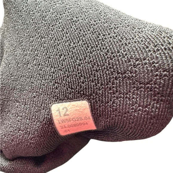 Lululemon Groove Super High Rise Flared Pant - Size 12 - Picture 6 of 9